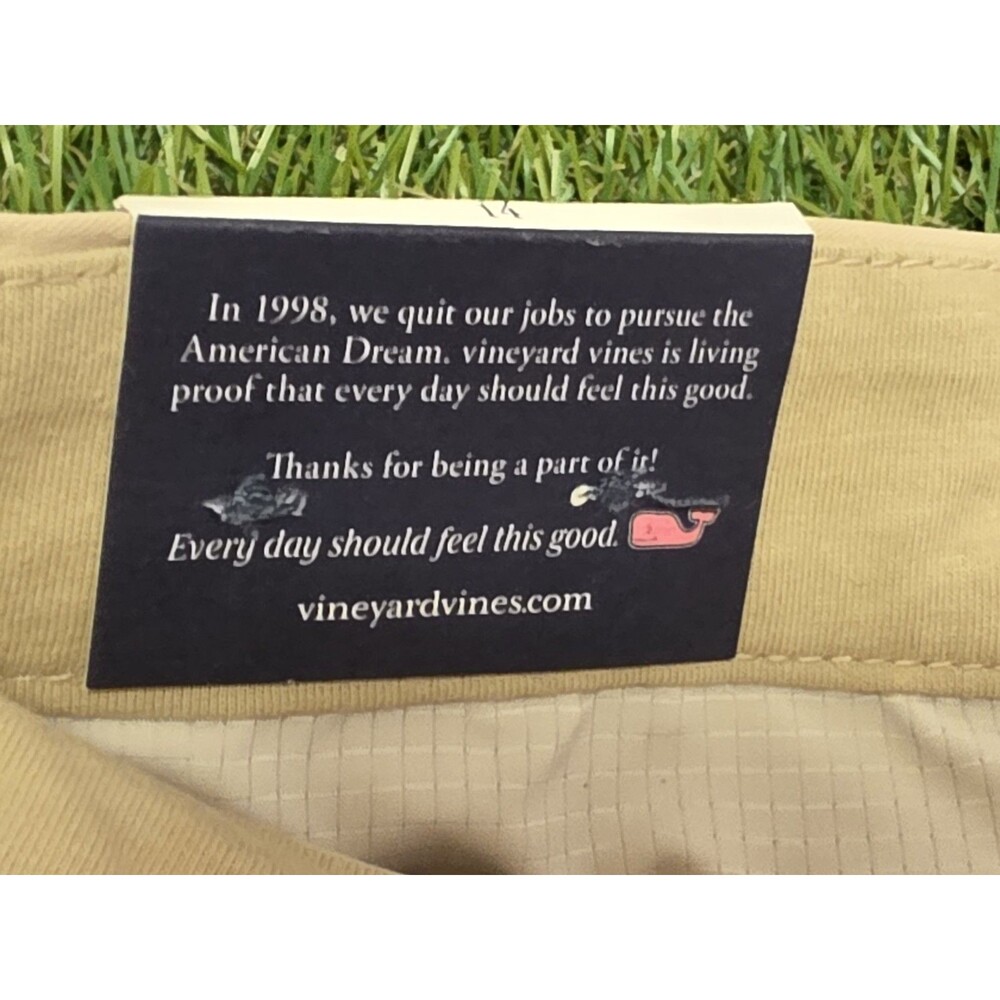 Vineyard Vines Boys Performance On The Go Shorts  Size 14 Color Sand NWT - Picture 7 of 13